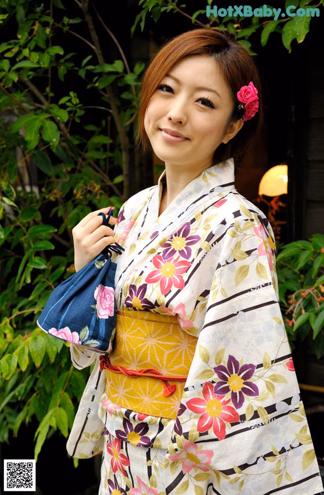 Ai Haneda - Cam Ganbang Momteen