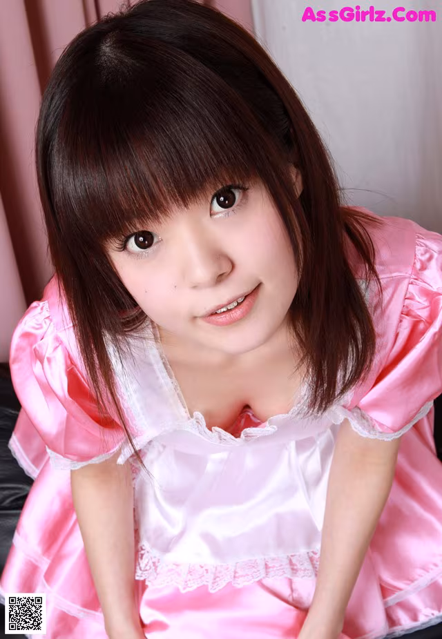 Yui Konata - Bigcockpornomobi Tight Pants